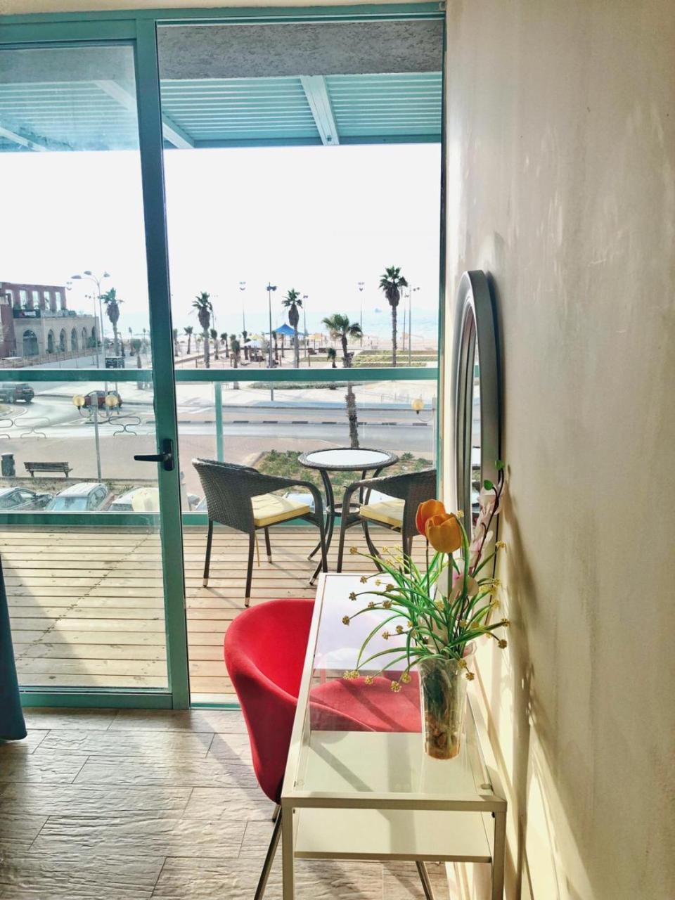 Sur La Mer Hotel Ashdod Bagian luar foto